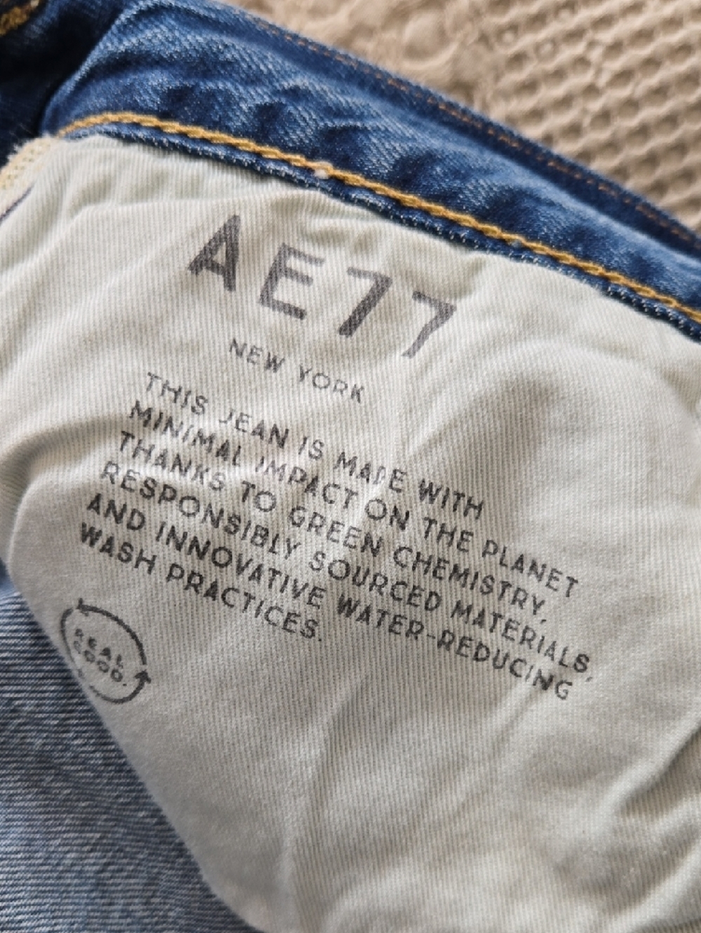 American Eagle AE77 Stovepipe wide leg jeans normcore quiet luxury size 12 - Picture 6 of 8